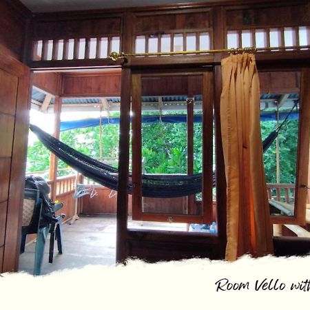 Heiner Homestay Bunaken Eksteriør billede