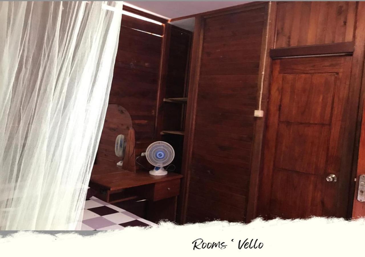 Heiner Homestay Bunaken Eksteriør billede